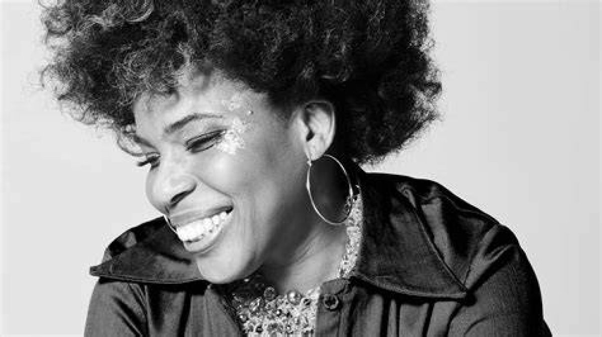 Blinkblog | Macy Gray