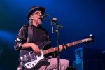 Unveiling Les Claypool's Marital Status: Discoveries and Insights