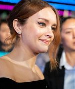 Unveiling the Allure of Olivia Cooke's Body: a Symbol of Grace and Strength